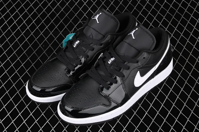 All categories Air Jordan Jordan series basketball shoes Air Jordan 1 Low Air Jordan 1 Low Black White AJ1 Joe 1 black and white small patent leather 553560-002